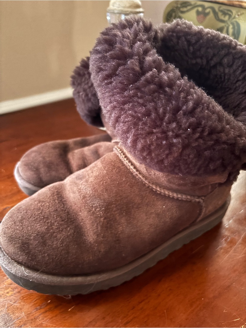 UGG Brown Suede Shearling Cuff Ankle Boots BAILEY Short 9